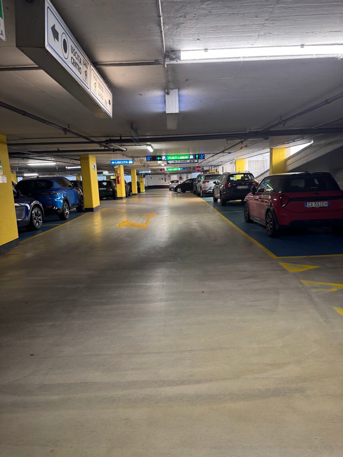 BestInParking garage on Viale Cavallotti near central Como