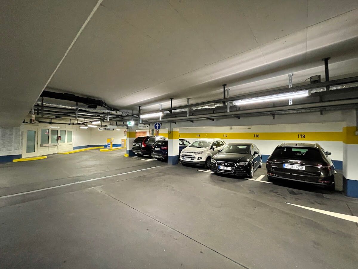 P+R Heimeranplatz garage by the S- and U-Bahn in western Munich