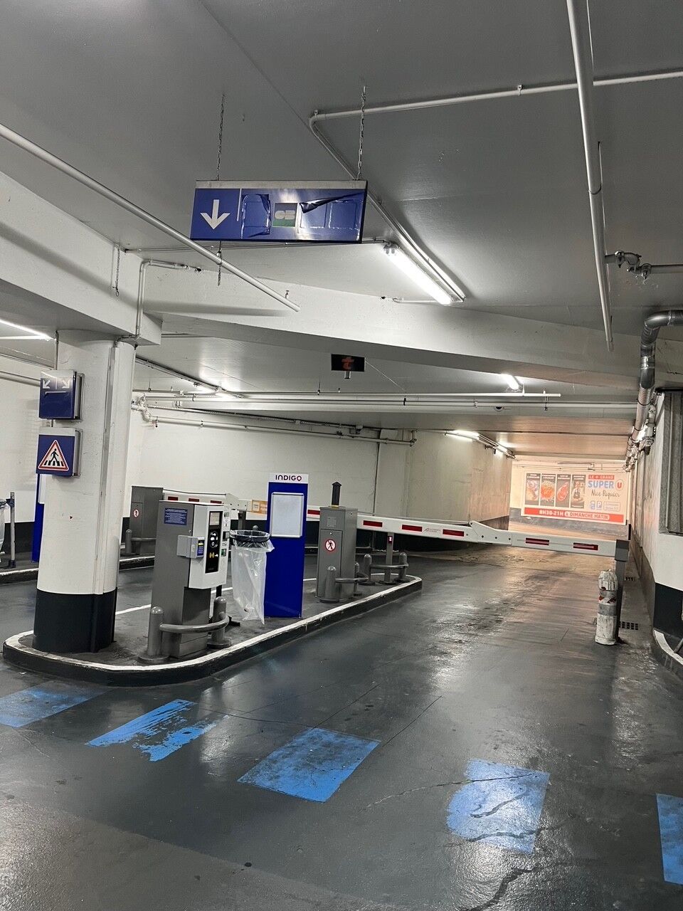 Parking Indigo Nice Saleya under the Cours Saleya in old town Nice