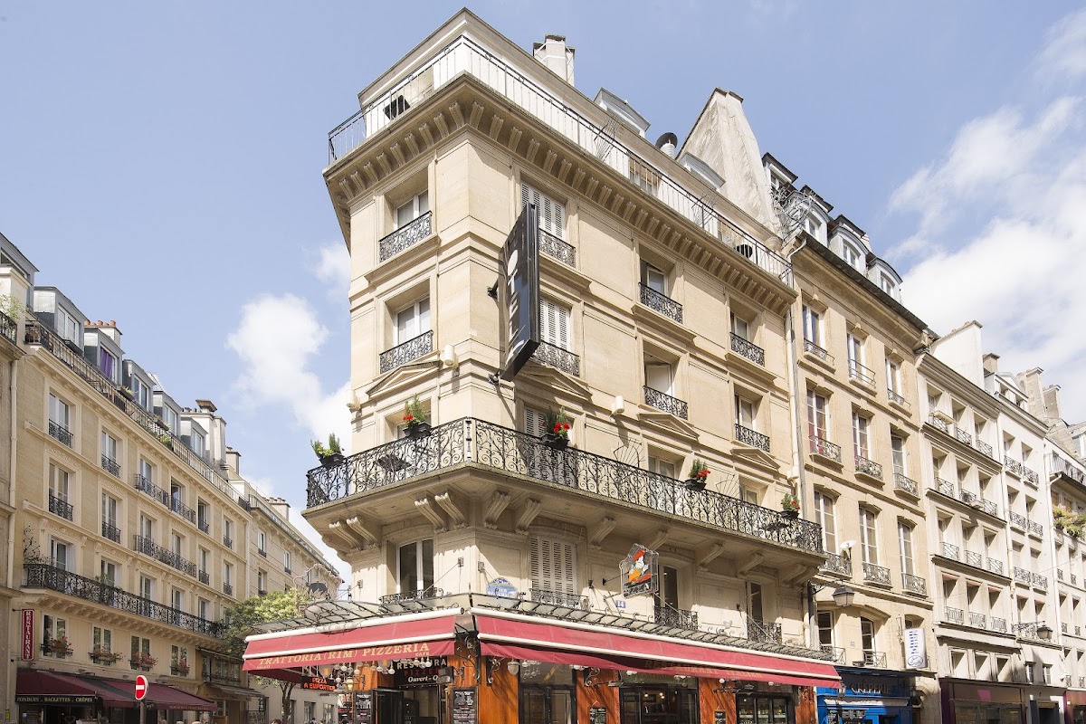 Hôtel Europe Saint-Séverin in the Latin Quarter near Notre-Dame