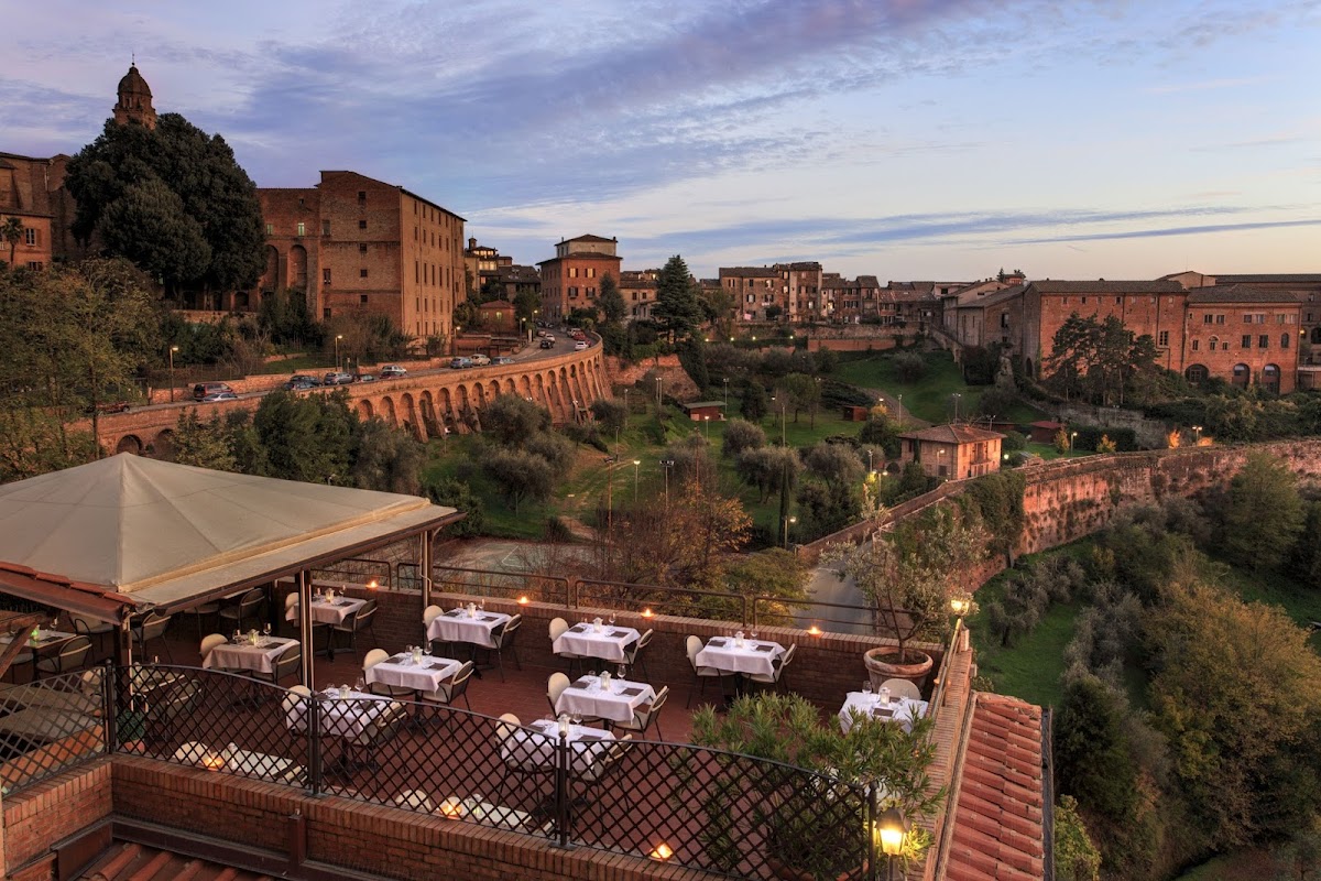 Hotel Athena inside the walls of Siena with on-site parking