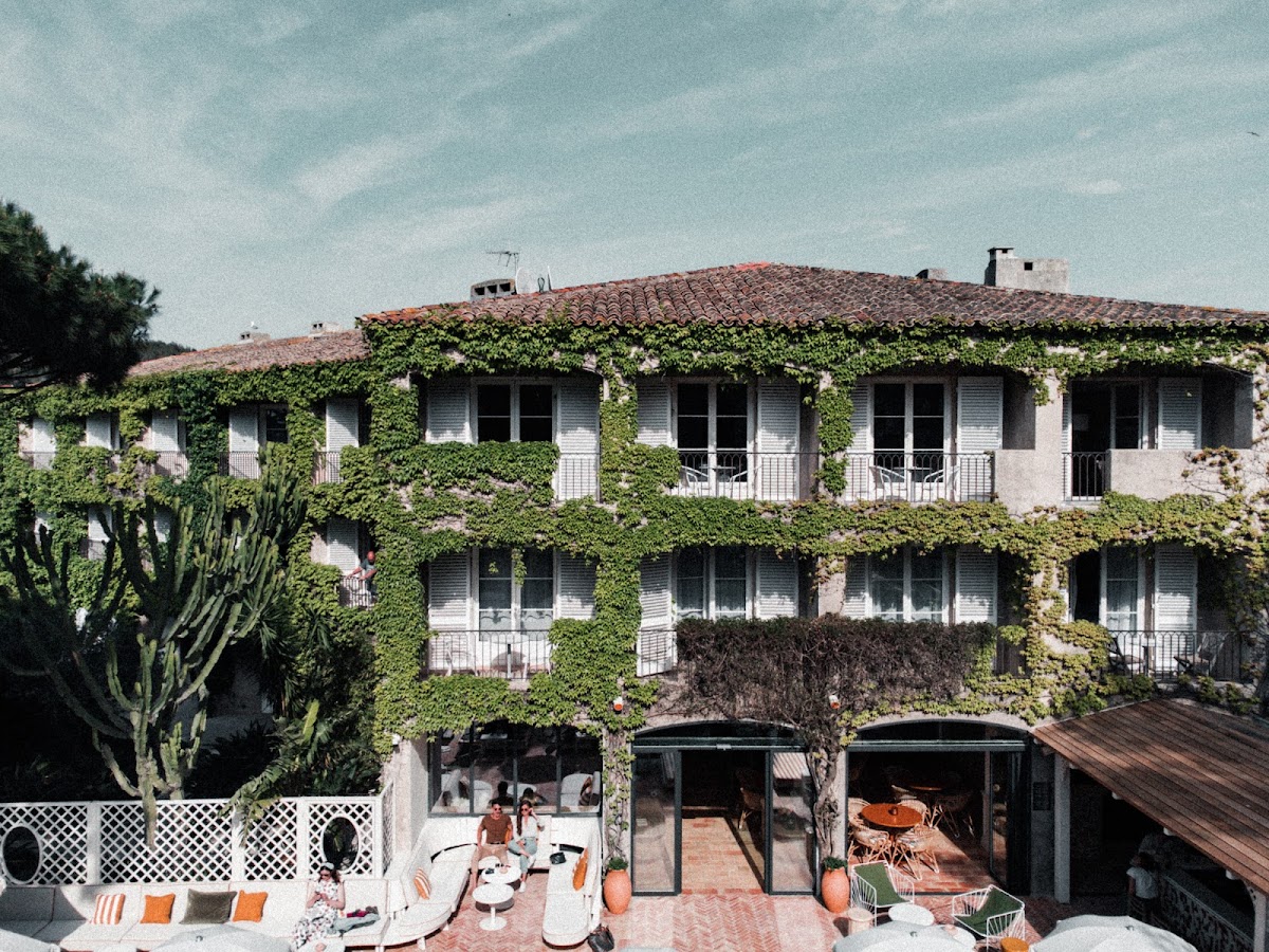 Hôtel des Lices by the Place des Lices in St-Tropez